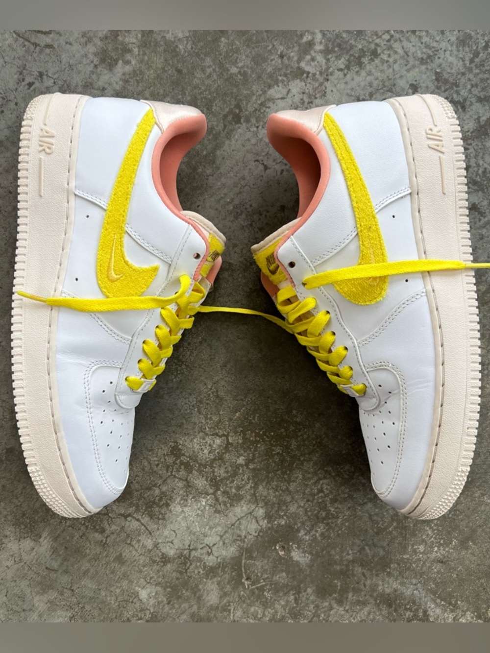 Nike Air Force 1 Low Mama Special Edition Pastel Yellow Peach Satin Size 10